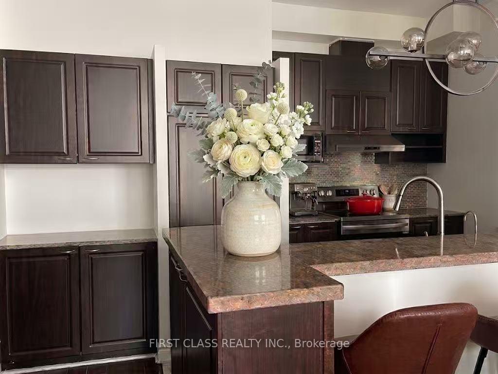 Photo 5 of Unit UPH5, 88 Times Avenue, Markham, Commerce Valley — HOMEH