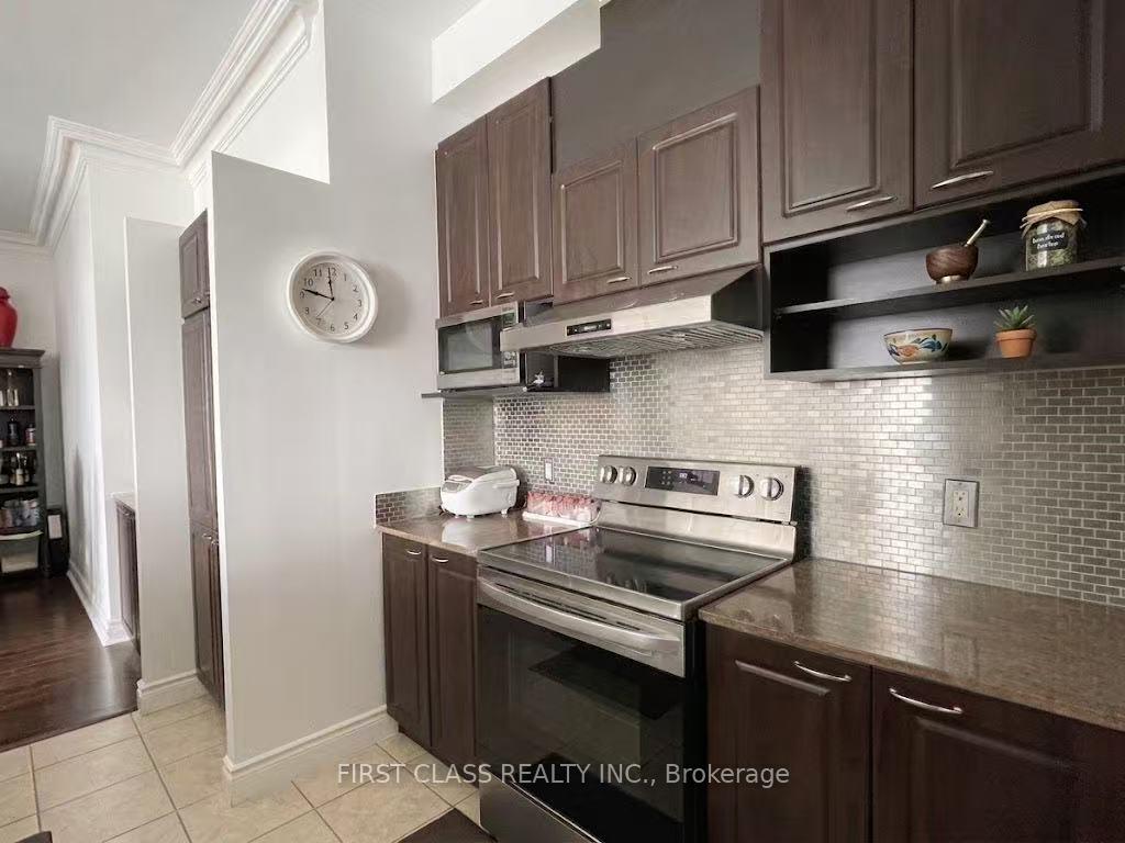 Photo 8 of Unit UPH5, 88 Times Avenue, Markham, Commerce Valley — HOMEH
