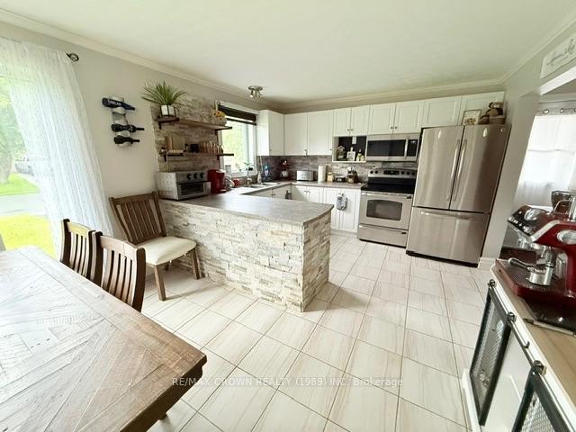 Photo 20 of 16 Mateev Avenue, Kapuskasing — HOMEH