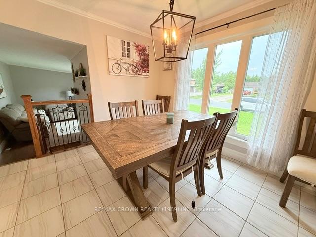 Photo 22 of 16 Mateev Avenue, Kapuskasing — HOMEH