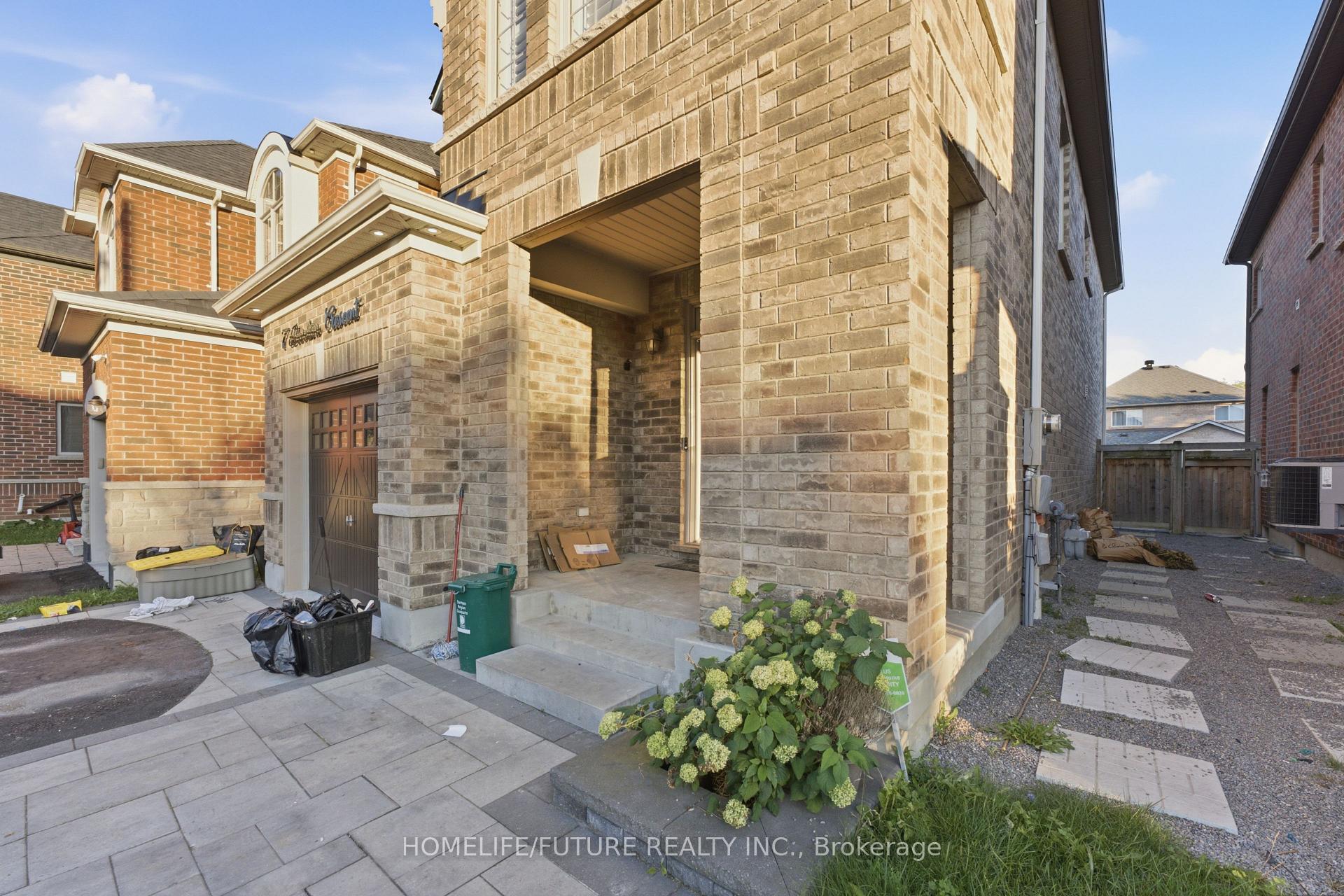 Photo 13 of 7 Beverton Crescent, Ajax, Northwest Ajax — HOMEH