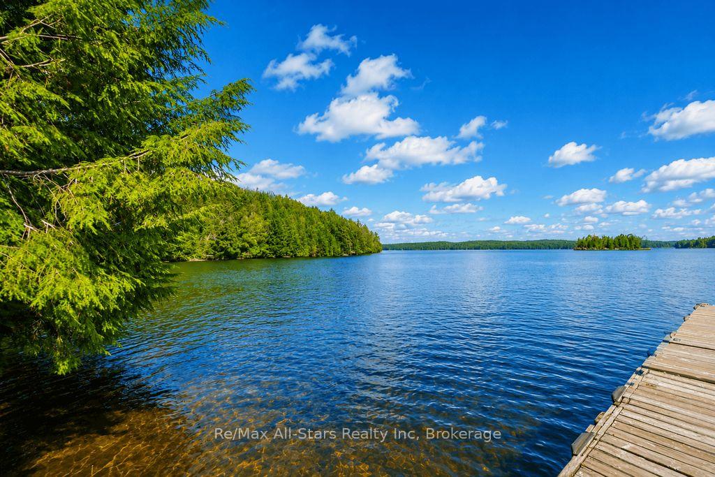 Photo 2 of 1142 Smoke Lake, South Algonquin — HOMEH
