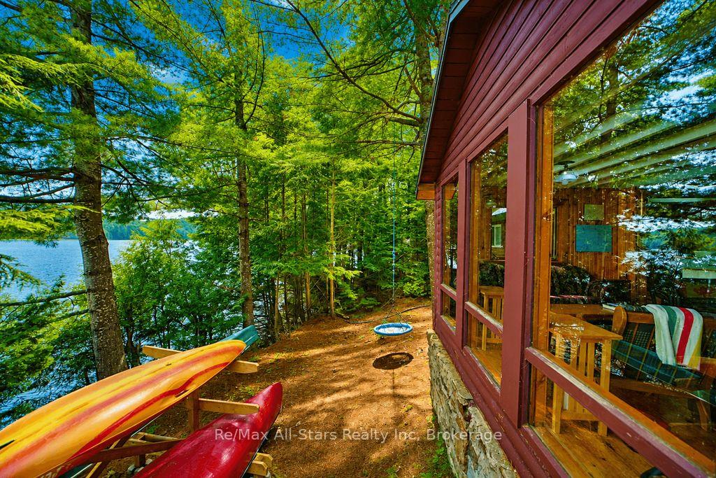 Photo 7 of 1142 Smoke Lake, South Algonquin — HOMEH