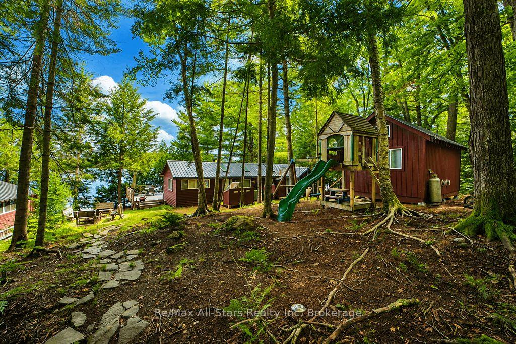 Photo 8 of 1142 Smoke Lake, South Algonquin — HOMEH