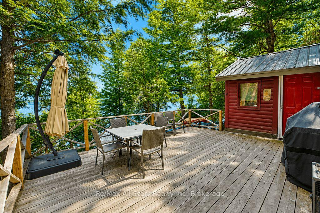 Photo 10 of 1142 Smoke Lake, South Algonquin — HOMEH