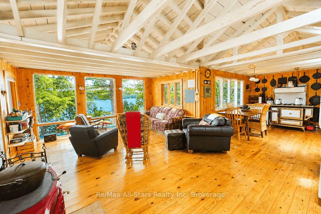 Photo 15 of 1142 Smoke Lake, South Algonquin — HOMEH