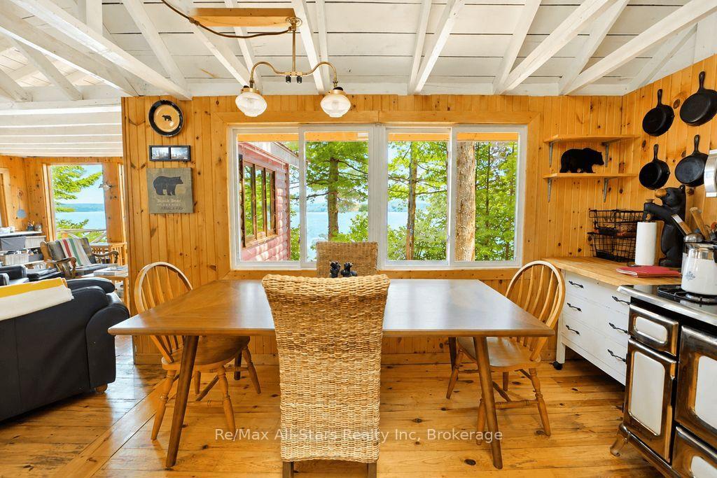 Photo 16 of 1142 Smoke Lake, South Algonquin — HOMEH