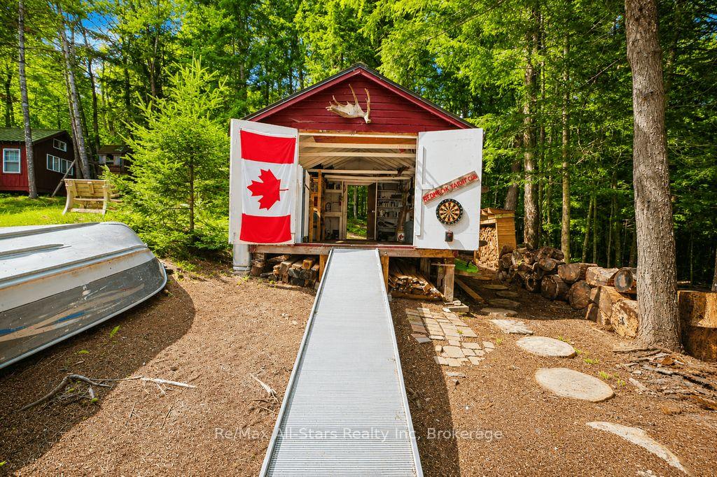 Photo 28 of 1142 Smoke Lake, South Algonquin — HOMEH