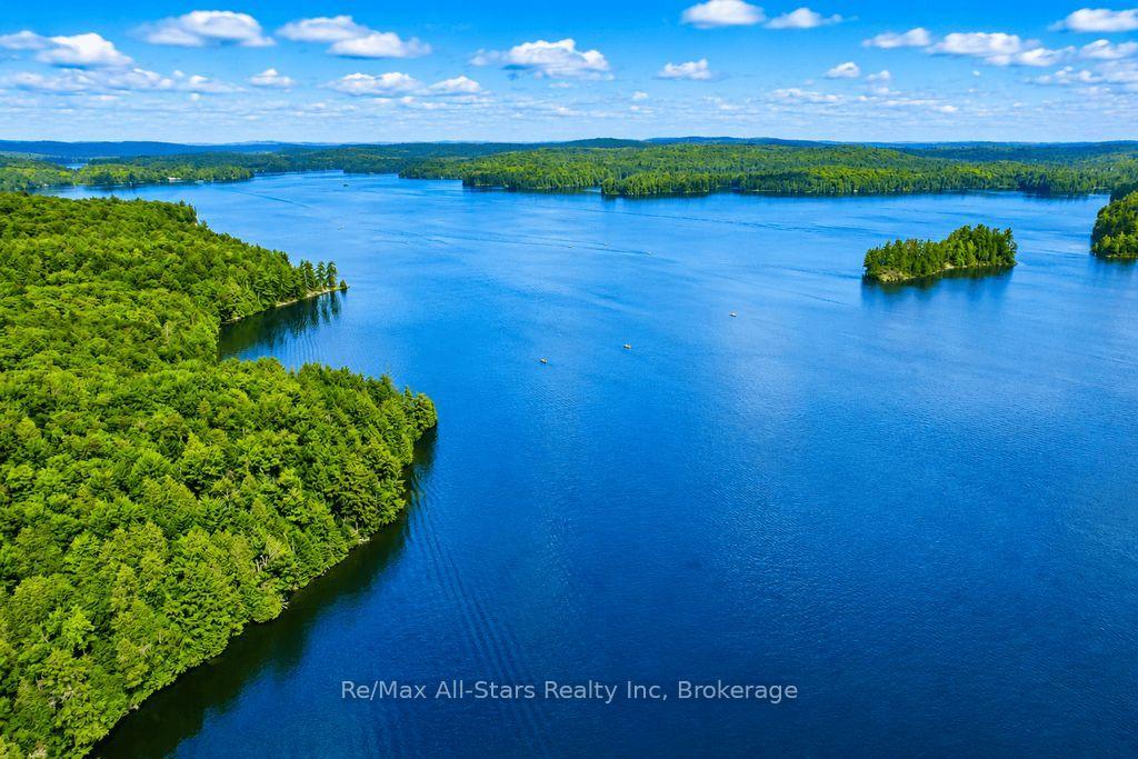 Photo 43 of 1142 Smoke Lake, South Algonquin — HOMEH