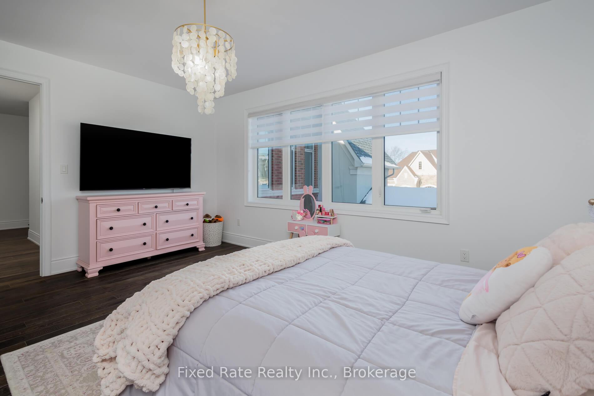 Photo 37 of 16 Ballard Drive, King, Nobleton — HOMEH
