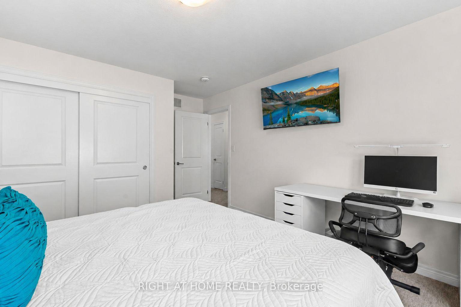 Photo 33 of 131 Terrace Drive, Grimsby, Grimsby East — HOMEH