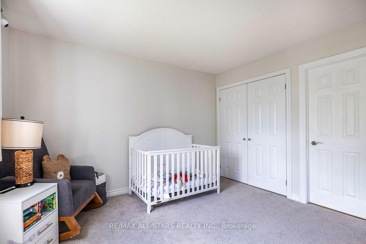 Photo 21 of Unit 19, 19 Adams Court, Uxbridge — HOMEH