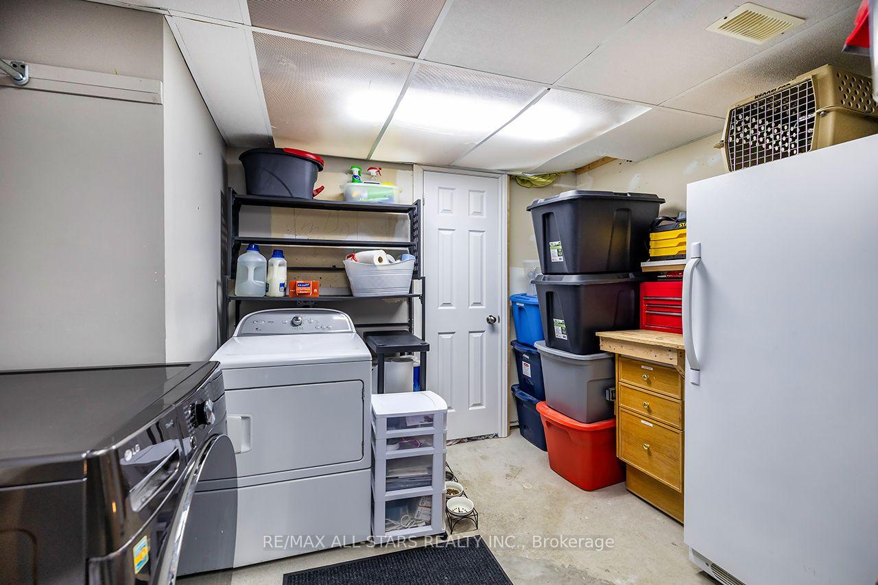 Photo 29 of Unit 19, 19 Adams Court, Uxbridge — HOMEH