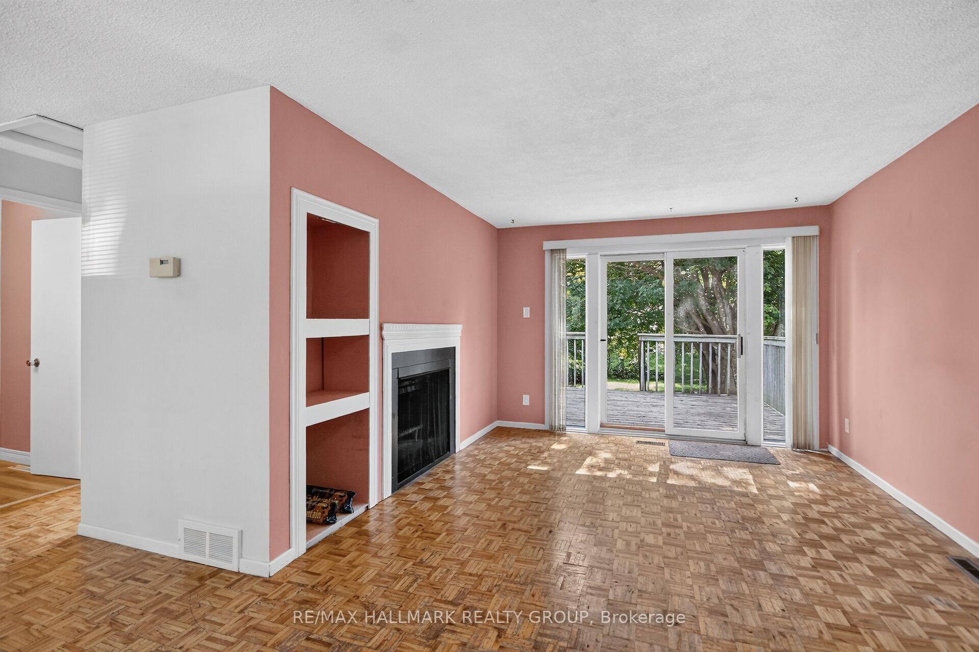 Photo 11 of 140 Rothesay Drive, Ottawa, Kanata - Glencairn/Hazeldean — HOMEH