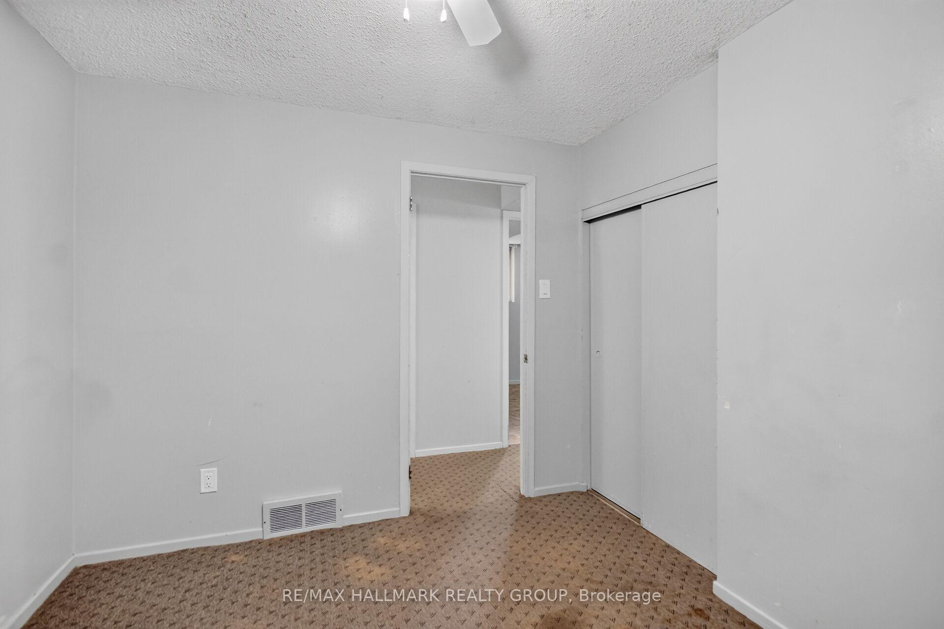 Photo 38 of 140 Rothesay Drive, Ottawa, Kanata - Glencairn/Hazeldean — HOMEH