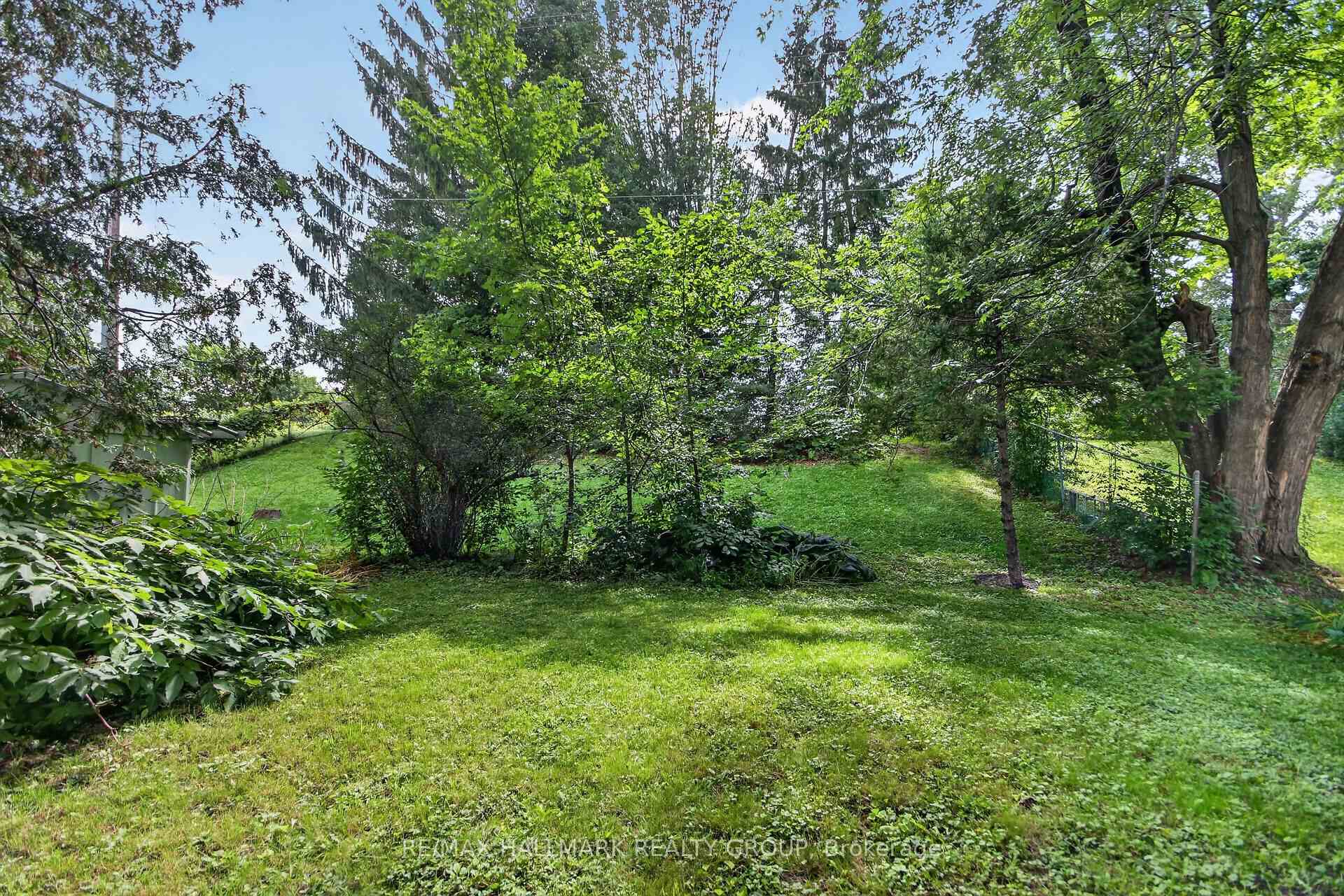 Photo 48 of 140 Rothesay Drive, Ottawa, Kanata - Glencairn/Hazeldean — HOMEH