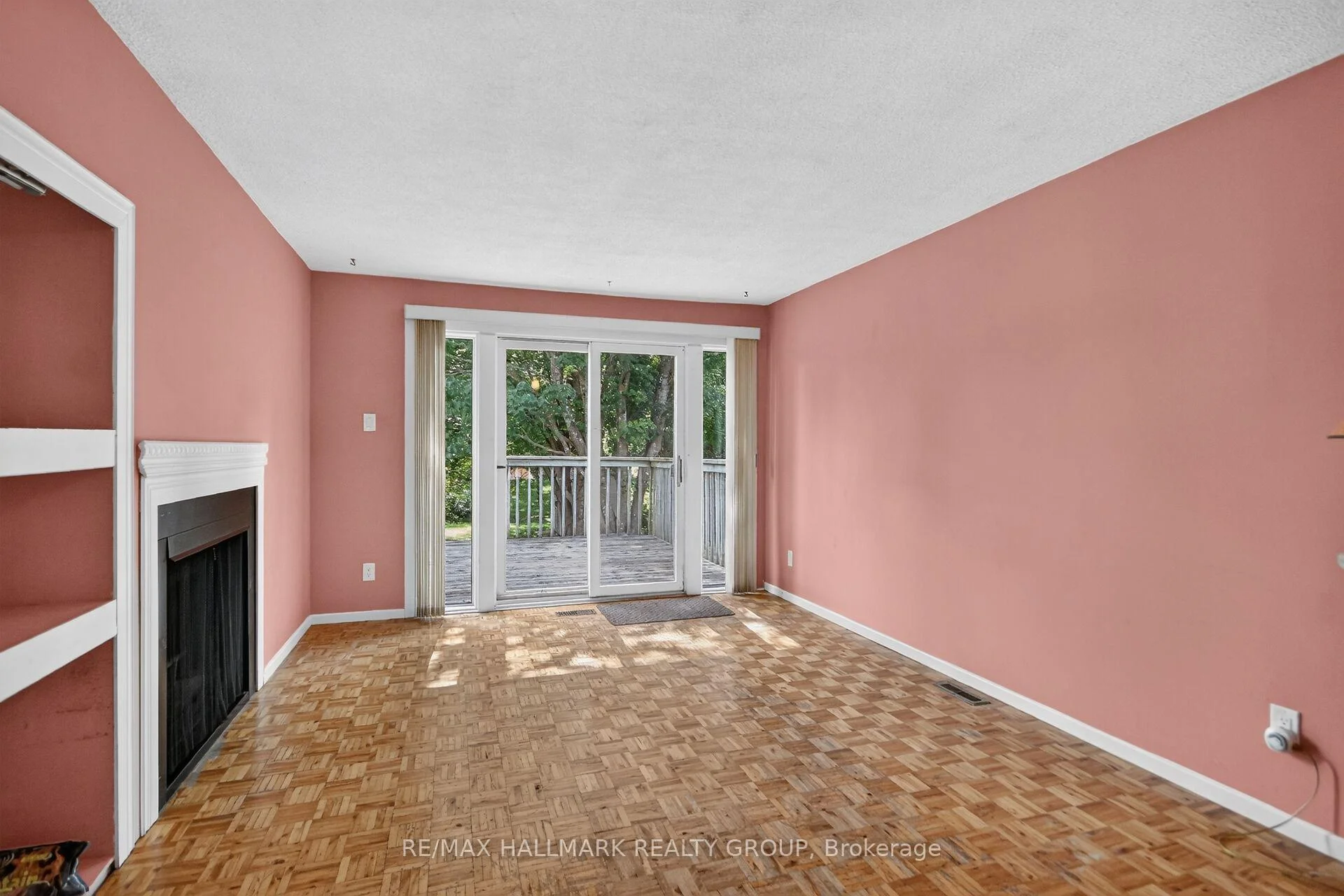 Photo 23 of 140 Rothesay Drive, Ottawa, Kanata - Glencairn/Hazeldean — HOMEH
