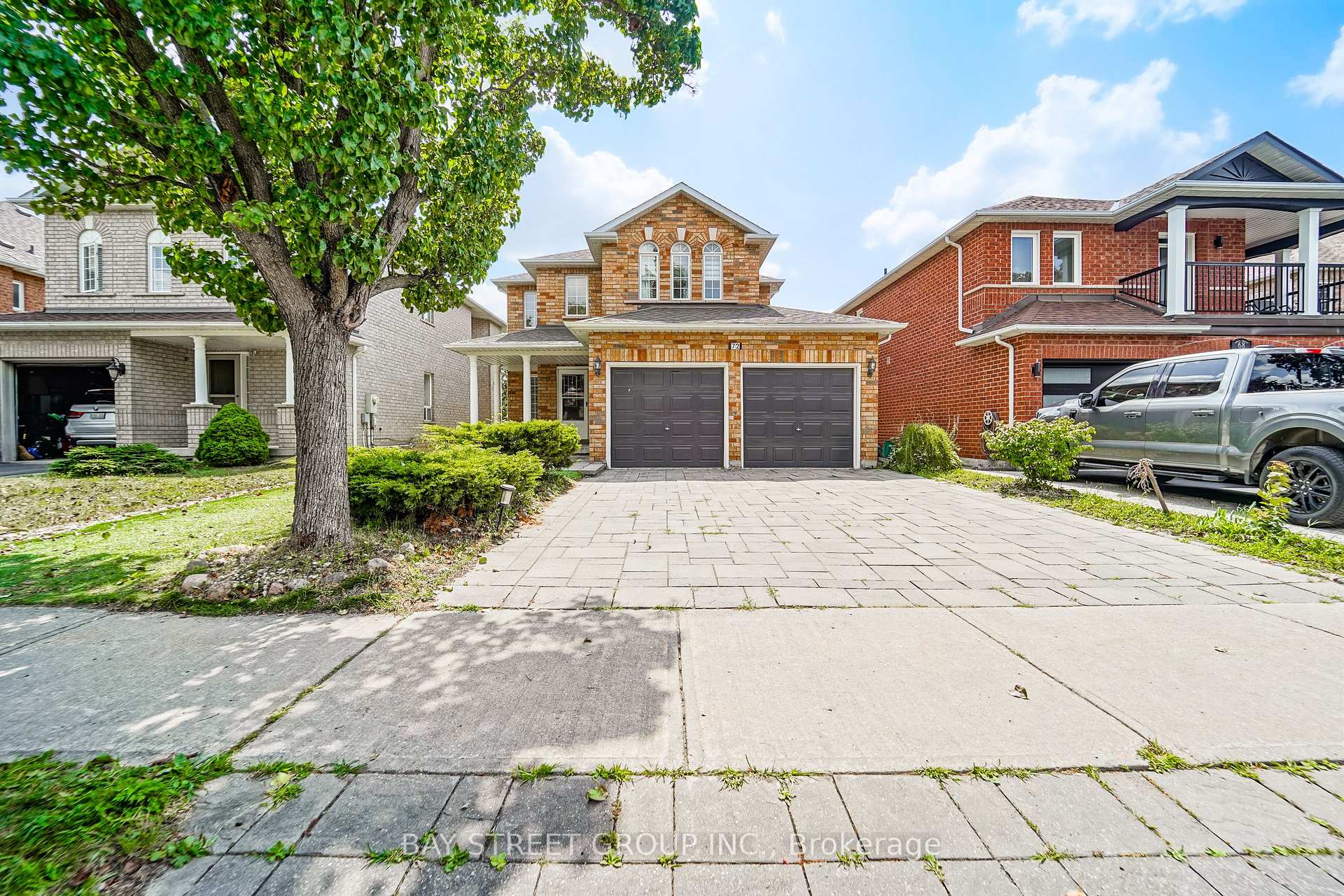 Photo 1 of 72 Purcell Crescent, Vaughan, Maple — HOMEH