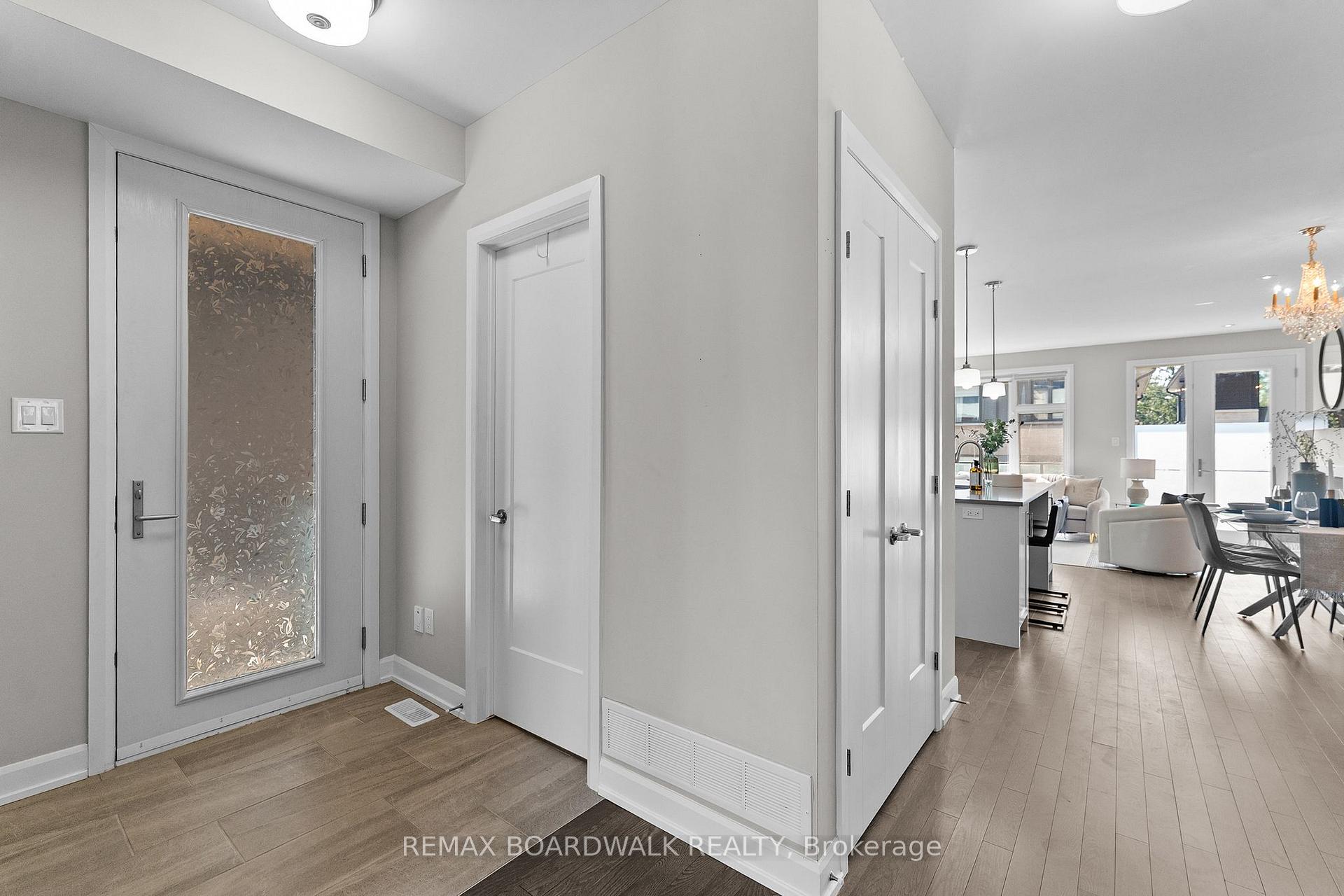 Photo 6 of 14 Philosopher Private, Ottawa, Ottawa East — HOMEH