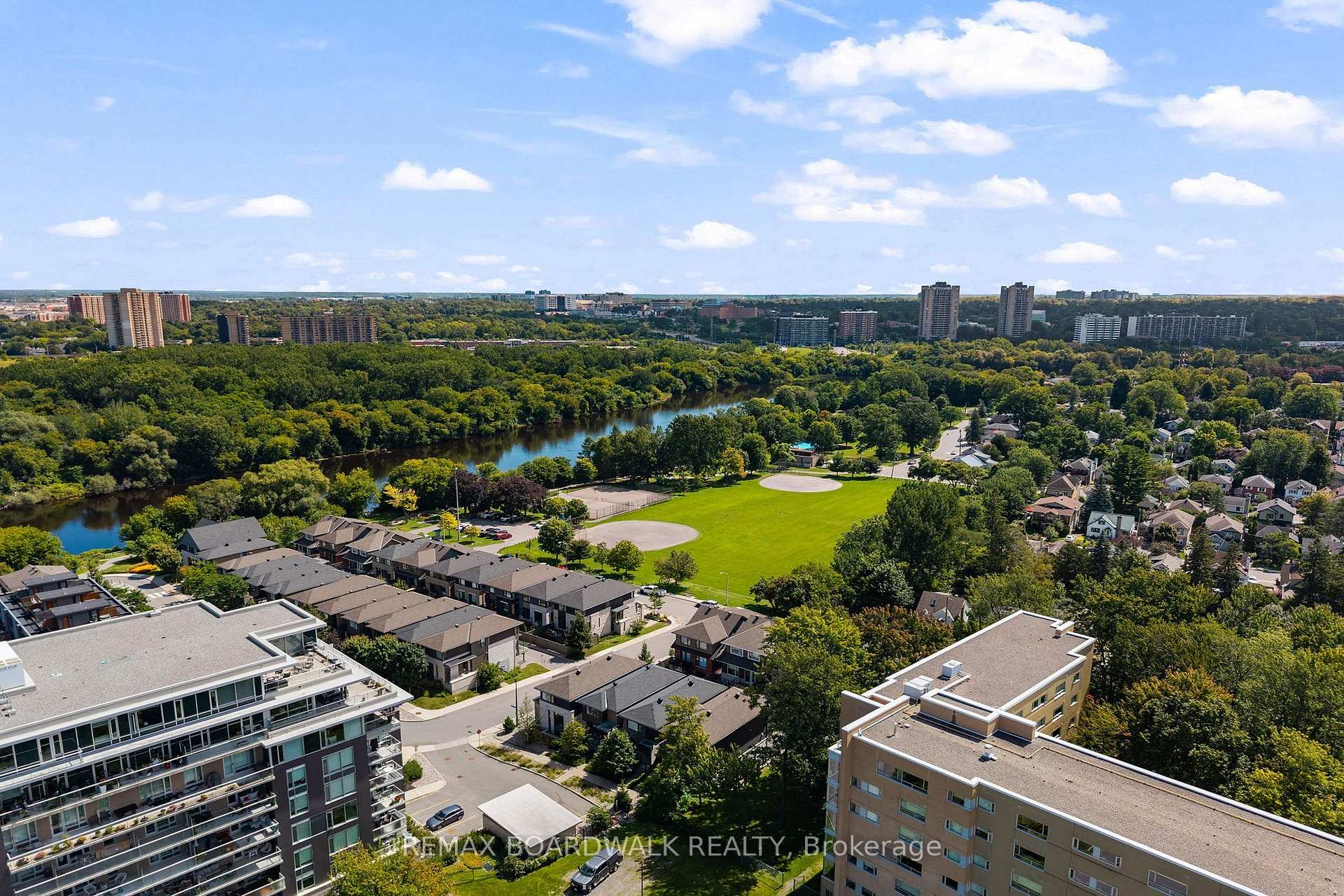 Photo 46 of 14 Philosopher Private, Ottawa, Ottawa East — HOMEH