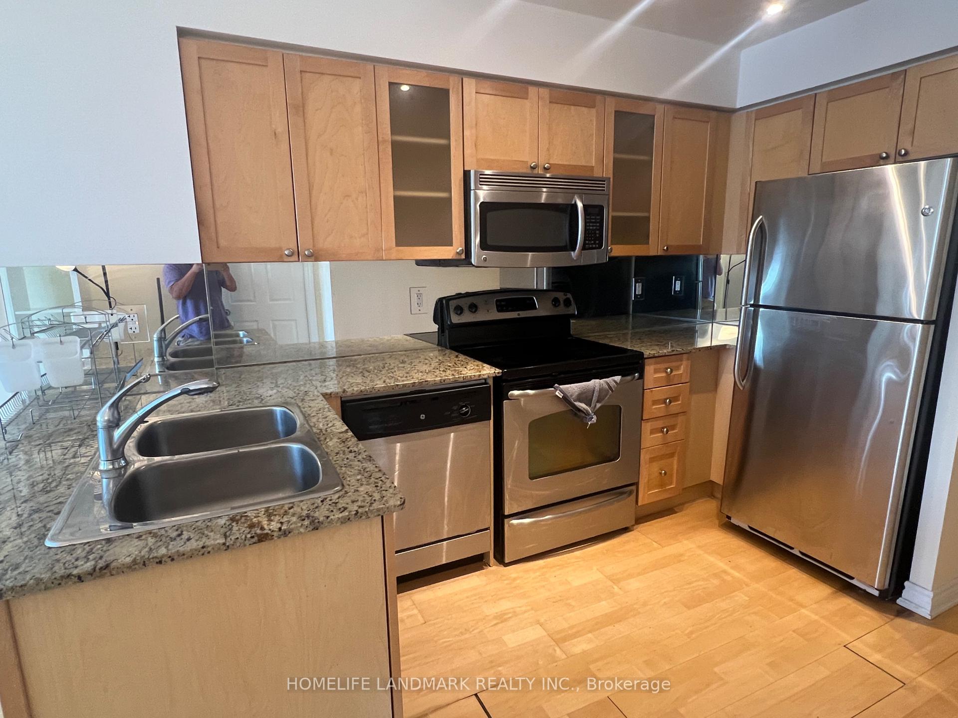 Photo 9 of Unit 3110, 761 Bay Street, Toronto, Bay Street Corridor — HOMEH