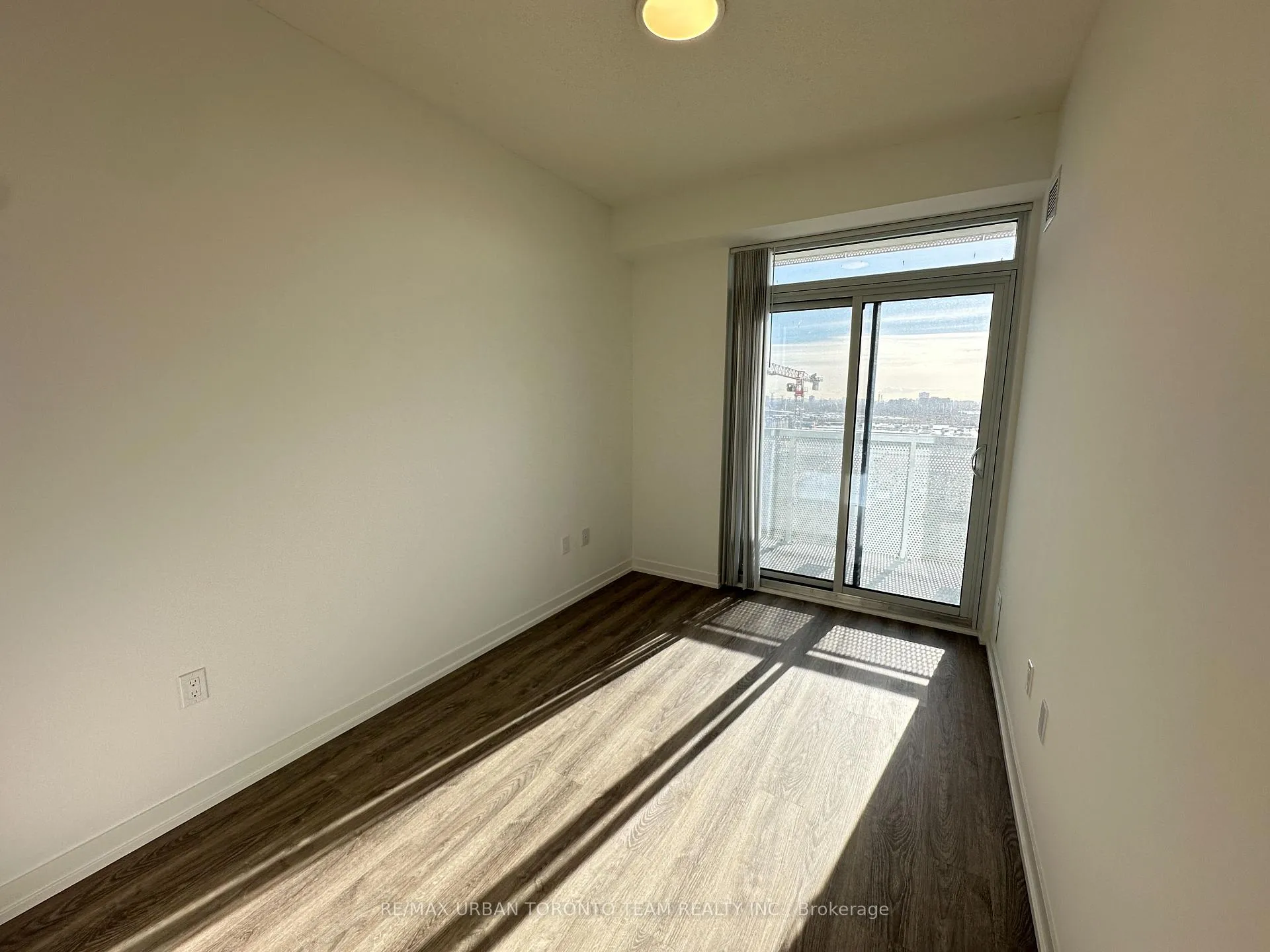 Photo 6 of Unit 1212, 8 Interchange Way, Vaughan, Vaughan Corporate Centre — HOMEH