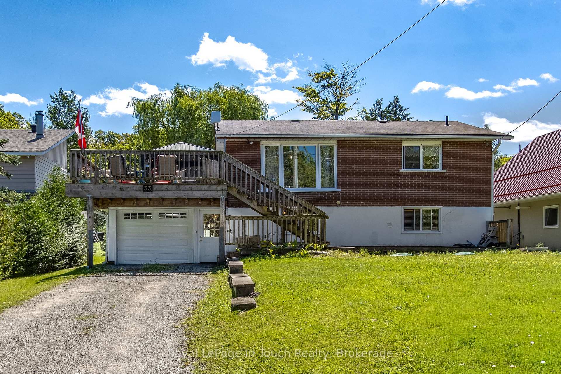 Photo 1 of 33 Grandview Road, Tay, Rural Tay — HOMEH