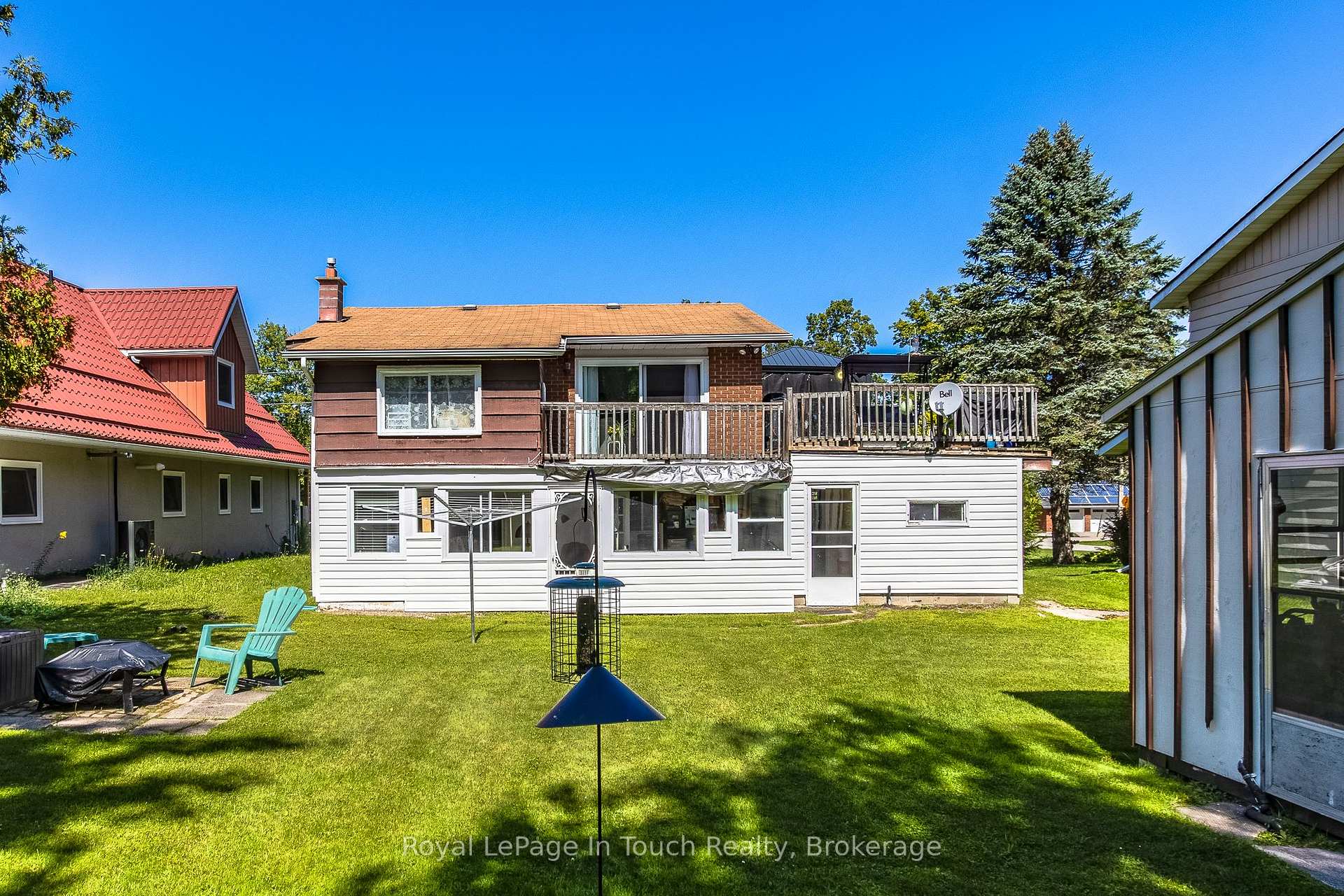Photo 2 of 33 Grandview Road, Tay, Rural Tay — HOMEH