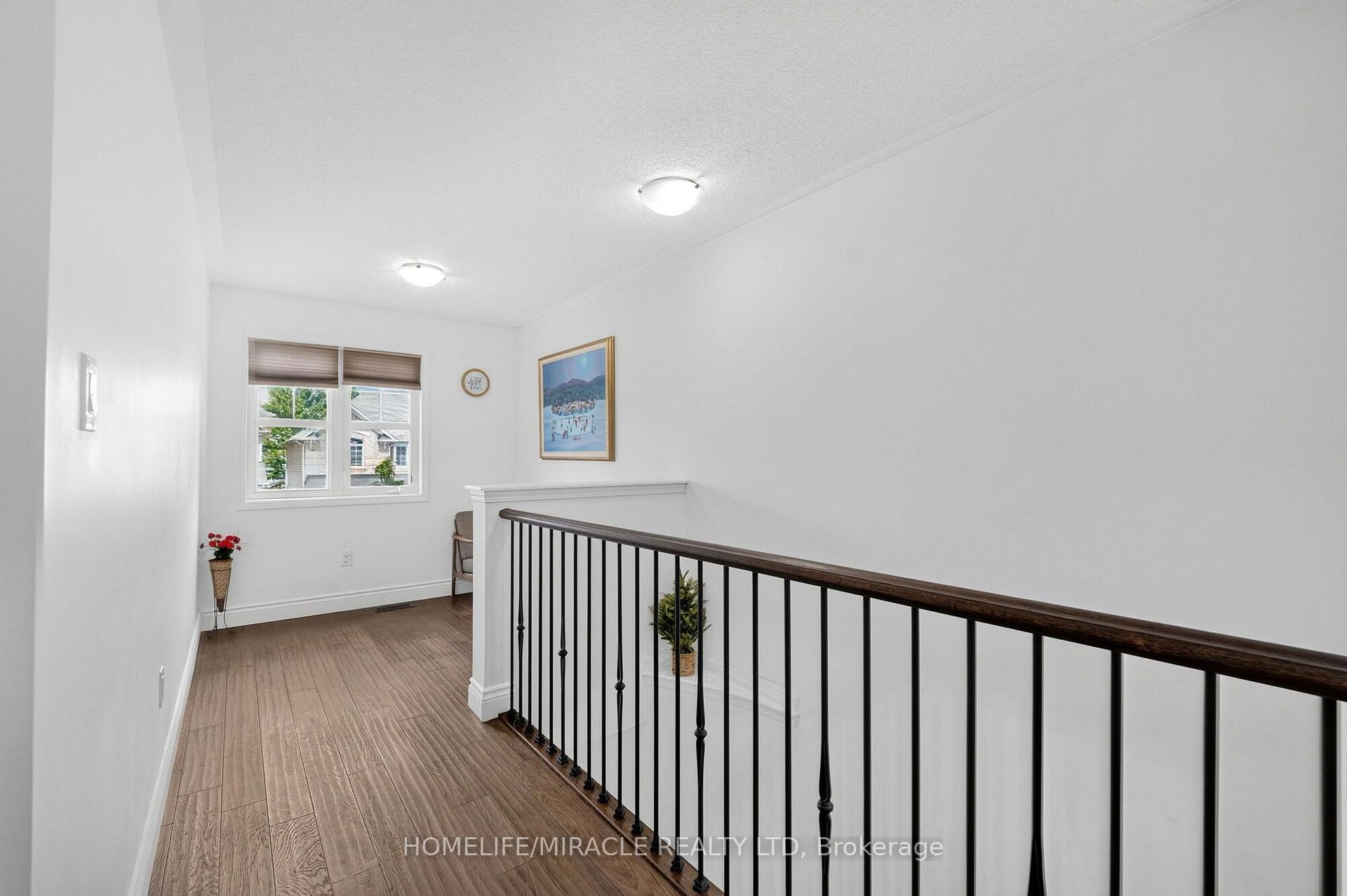 Photo 16 of 452 Tyrone Crescent, Milton, Willmott — HOMEH