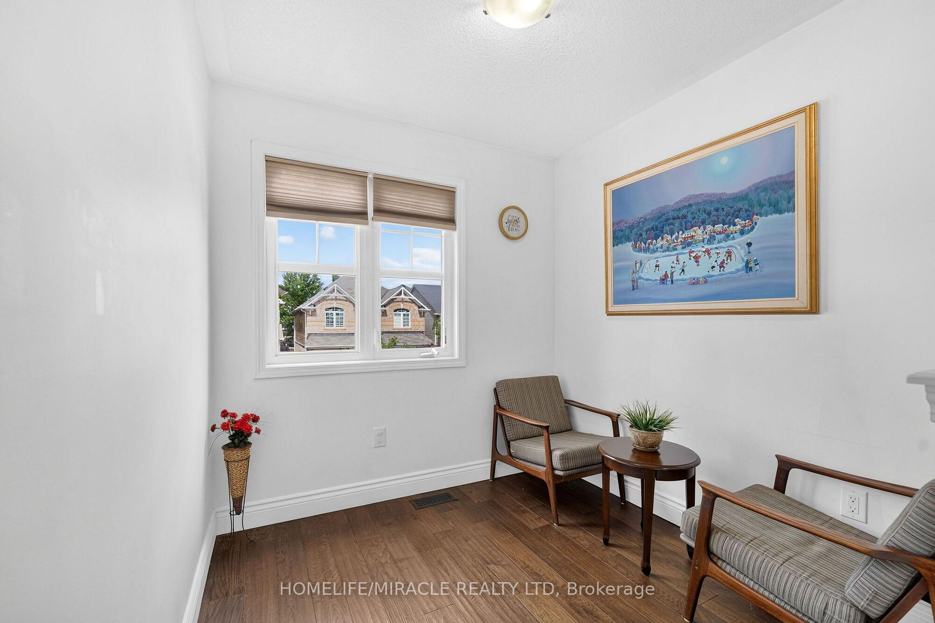 Photo 17 of 452 Tyrone Crescent, Milton, Willmott — HOMEH