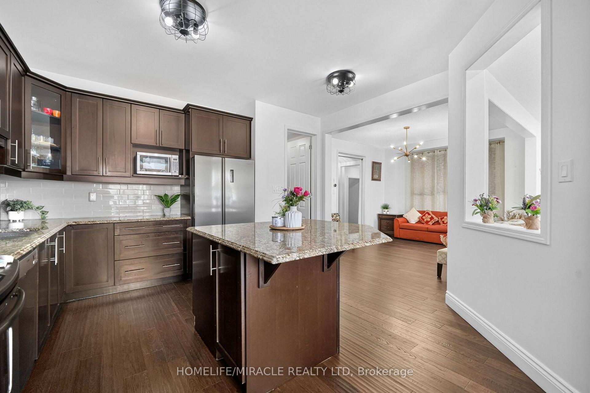 Photo 30 of 452 Tyrone Crescent, Milton, Willmott — HOMEH