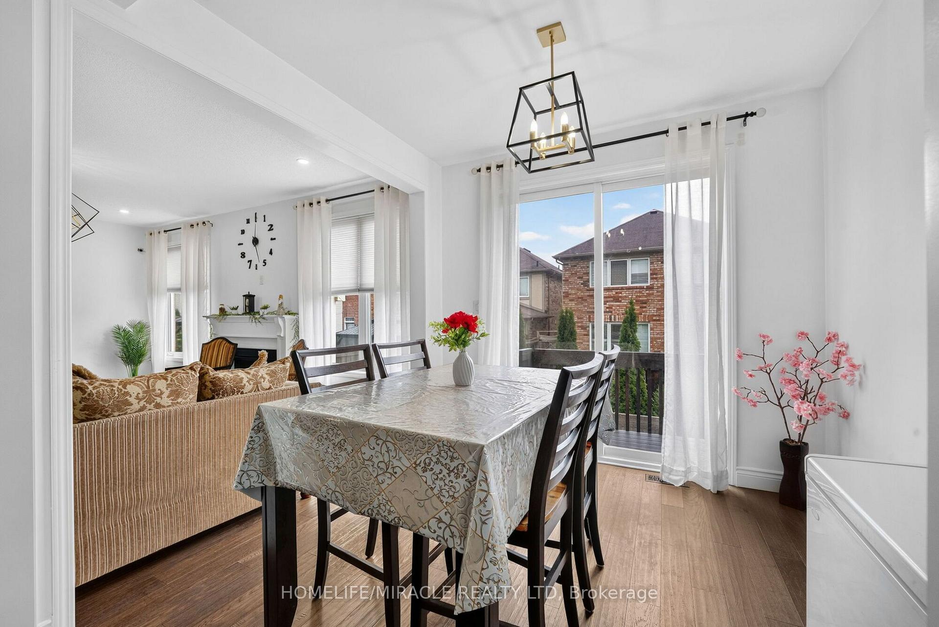 Photo 31 of 452 Tyrone Crescent, Milton, Willmott — HOMEH