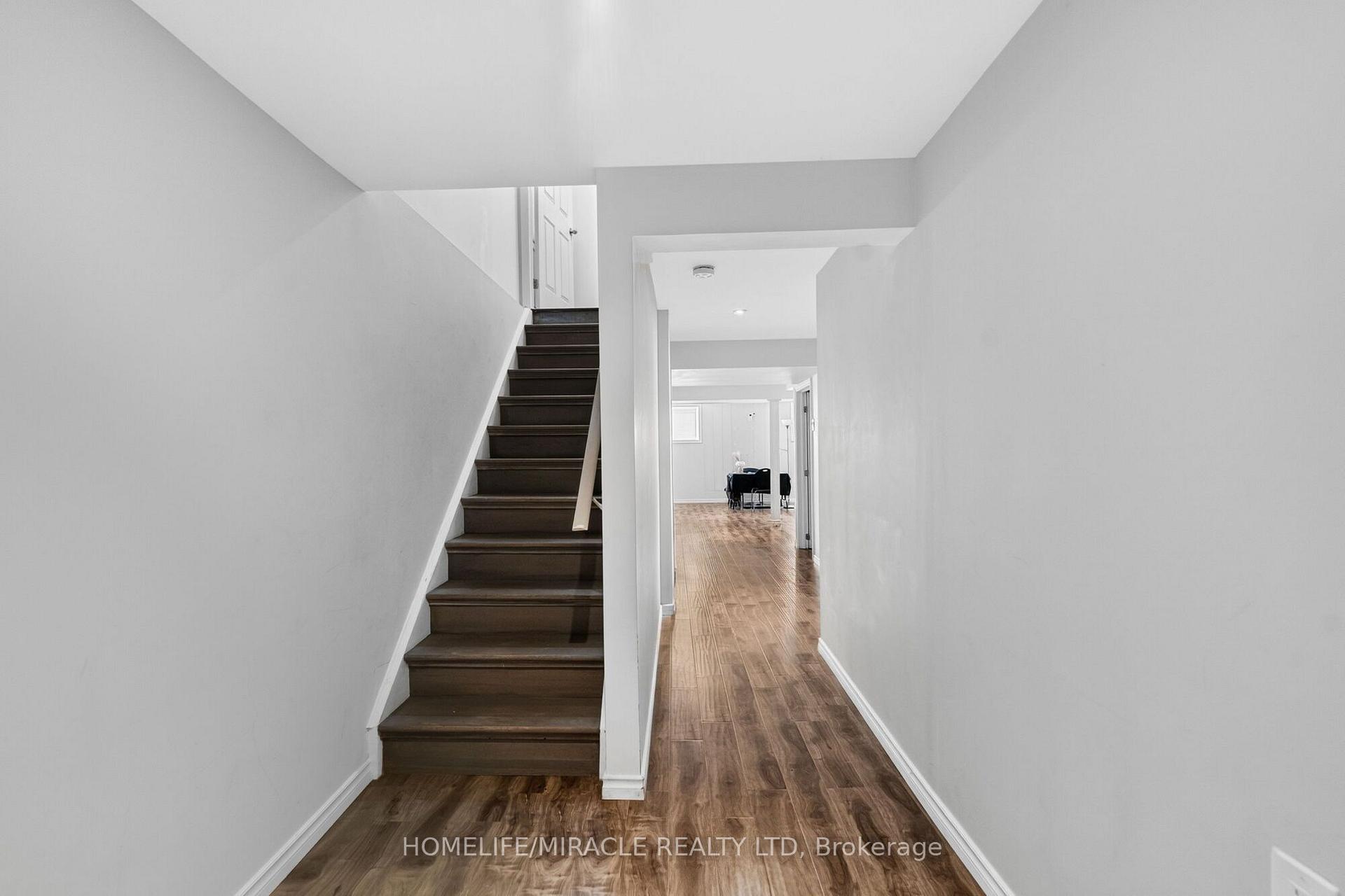 Photo 32 of 452 Tyrone Crescent, Milton, Willmott — HOMEH