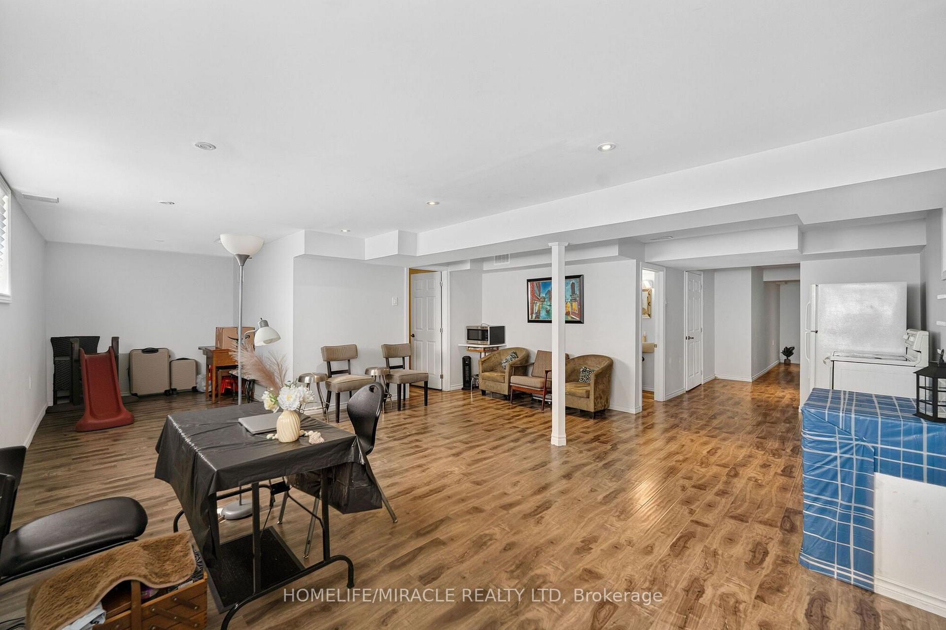 Photo 35 of 452 Tyrone Crescent, Milton, Willmott — HOMEH