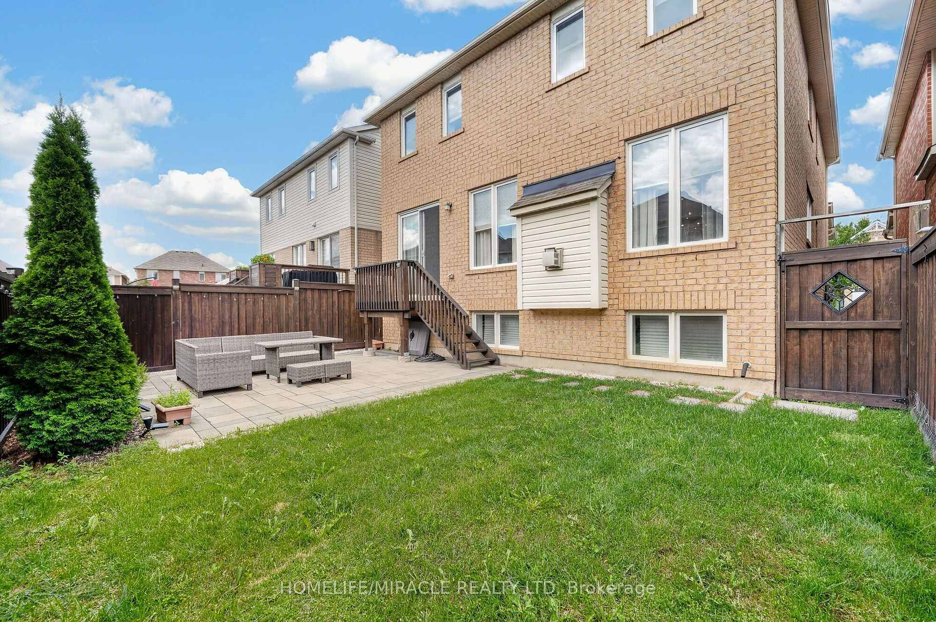 Photo 39 of 452 Tyrone Crescent, Milton, Willmott — HOMEH