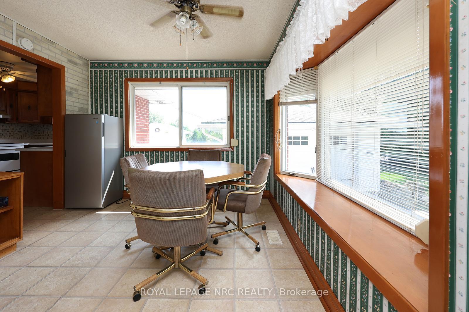 Photo 15 of 513 Ridge Road W, Grimsby, Grimsby Escarpment — HOMEH