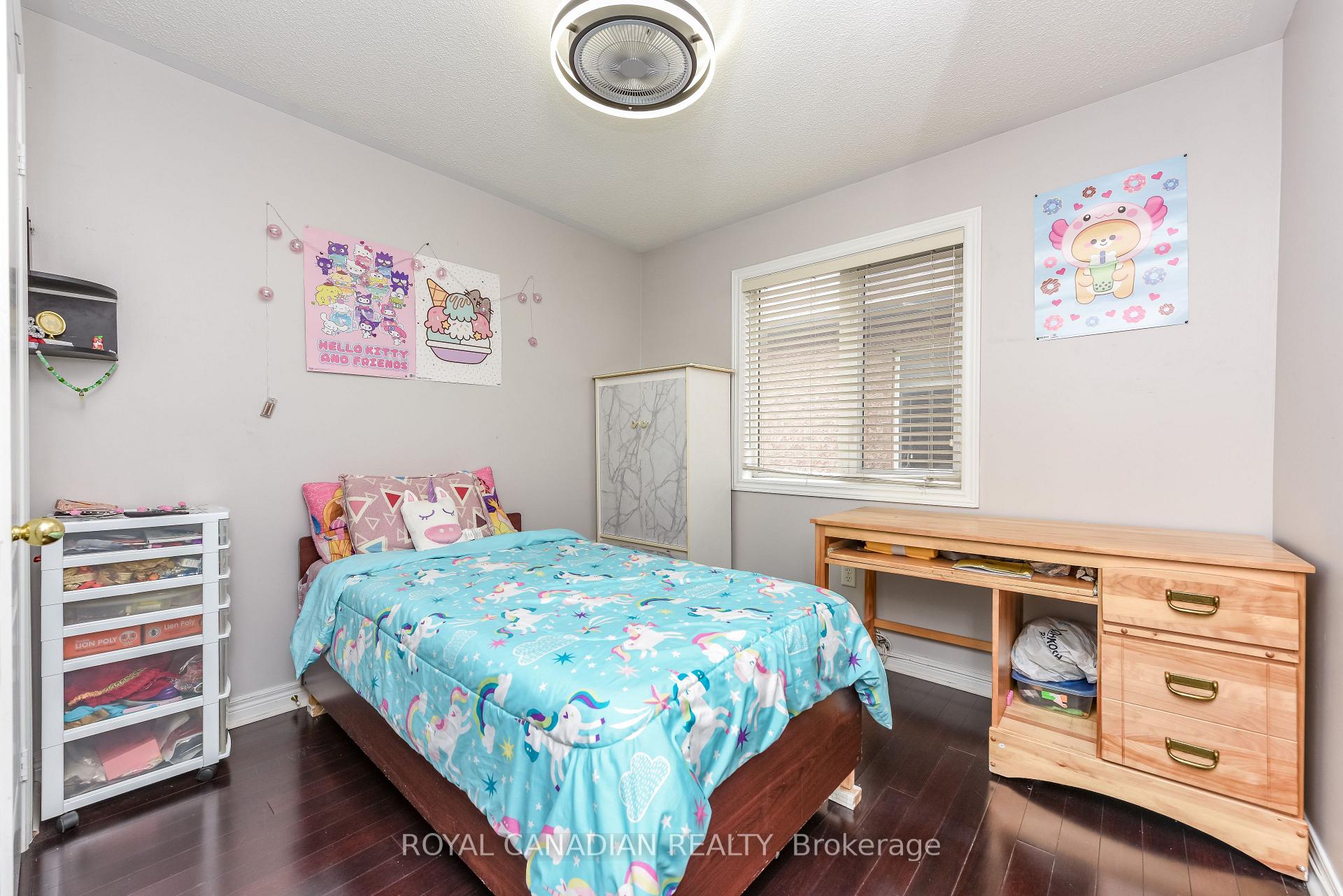 Photo 24 of 29 Dewside Drive, Brampton, Sandringham-Wellington — HOMEH
