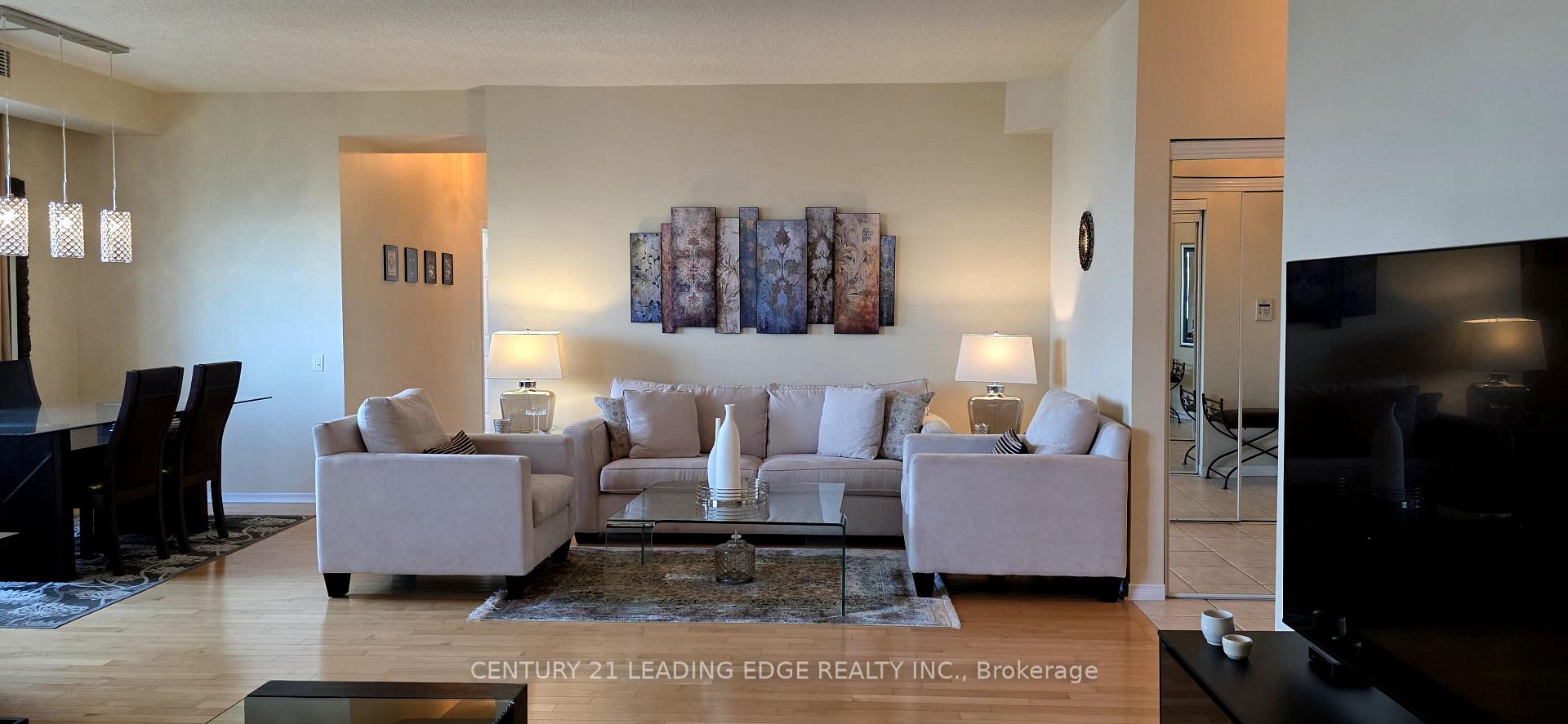 Photo 5 of Unit Ph203, 33 Empress Avenue, North York, Willowdale East — HOMEH