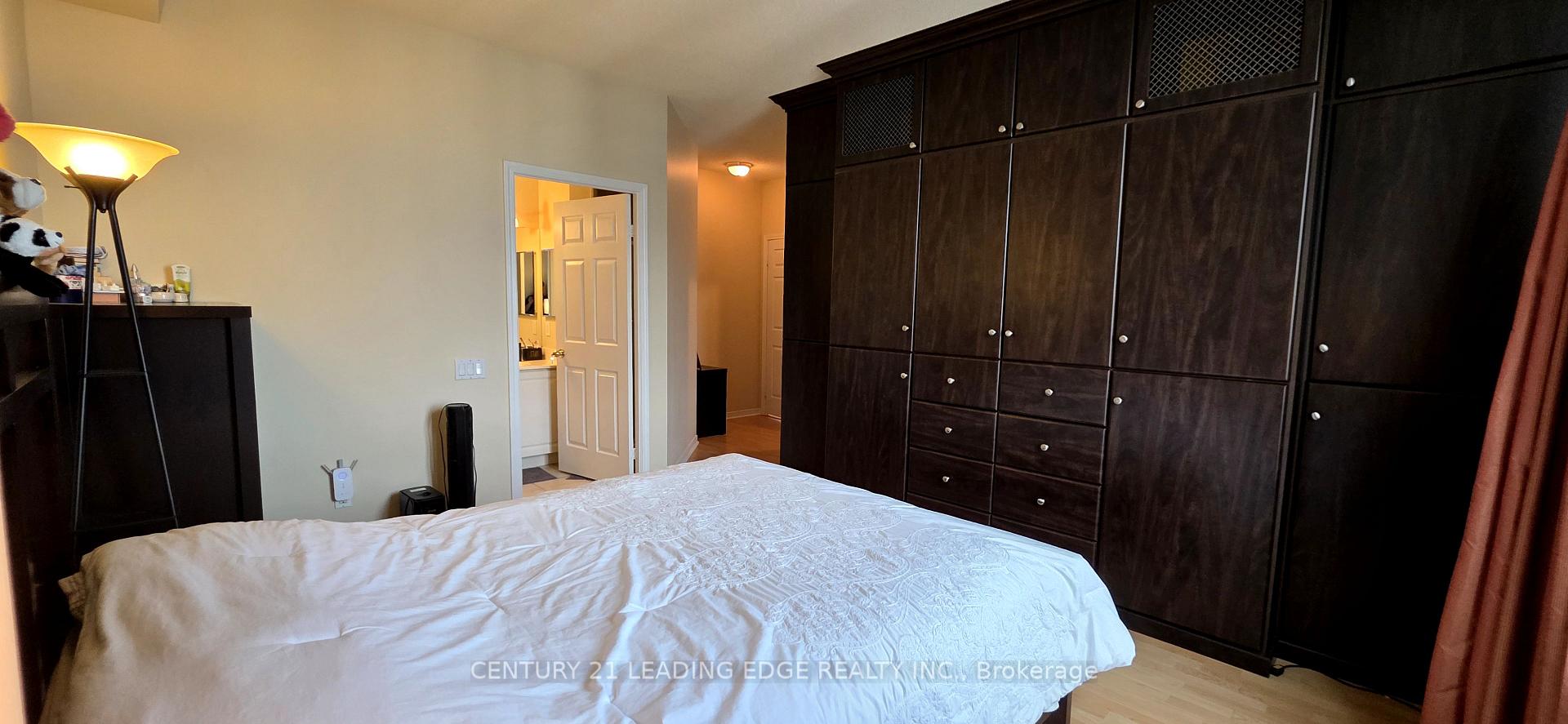 Photo 32 of Unit Ph203, 33 Empress Avenue, North York, Willowdale East — HOMEH