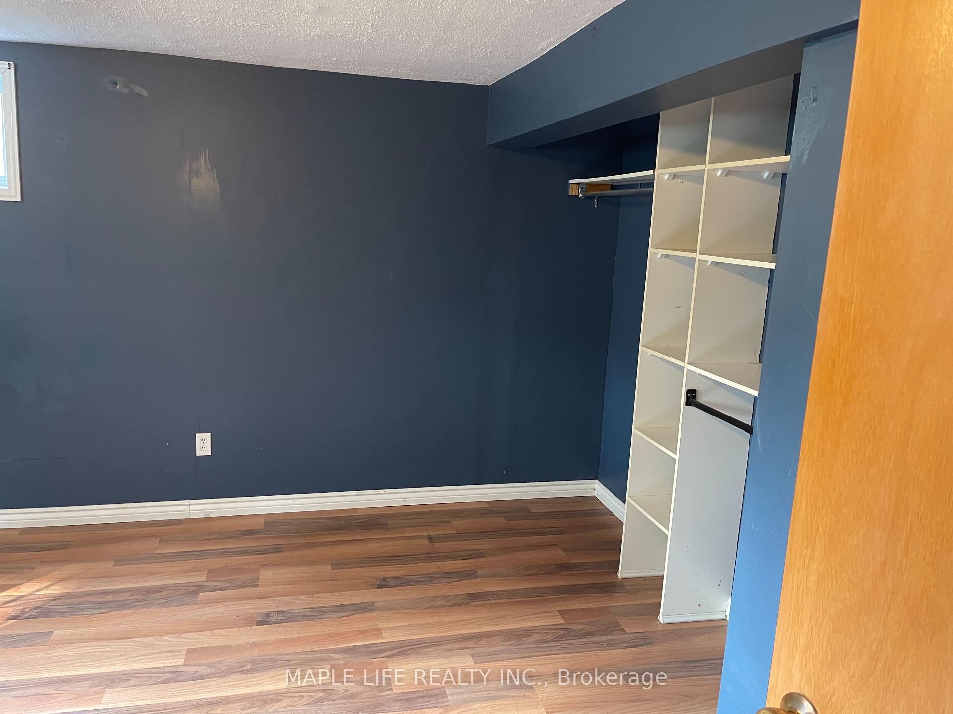 Photo 11 of 886bsmt Srigley Street, Newmarket, Gorham-College Manor — HOMEH