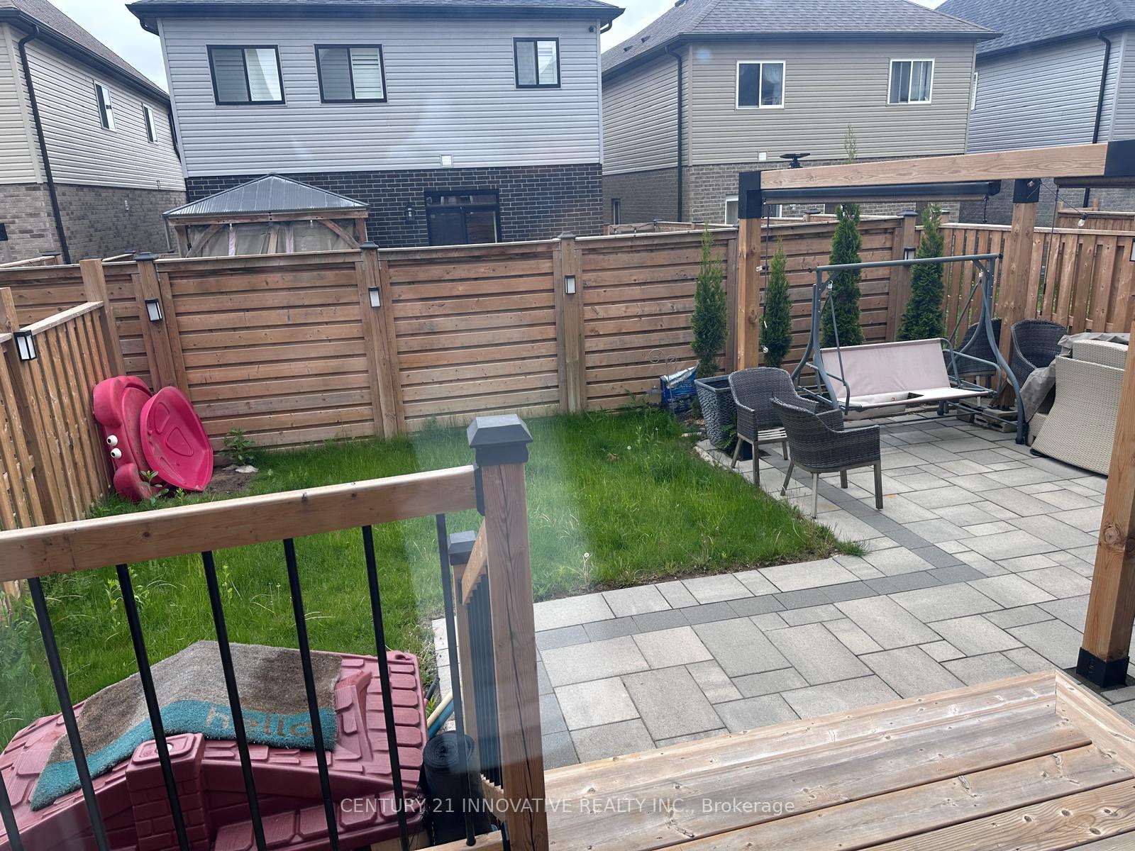 Photo 11 of 209 Sedgewood Street N, Kitchener, Doon South — HOMEH