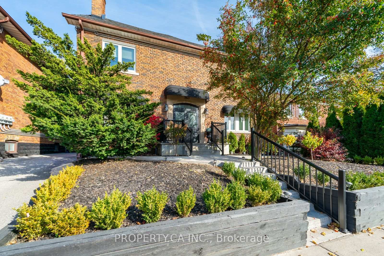 Photo 1 of Unit 5, 963 Avenue Road, Toronto, Yonge-Eglinton — HOMEH