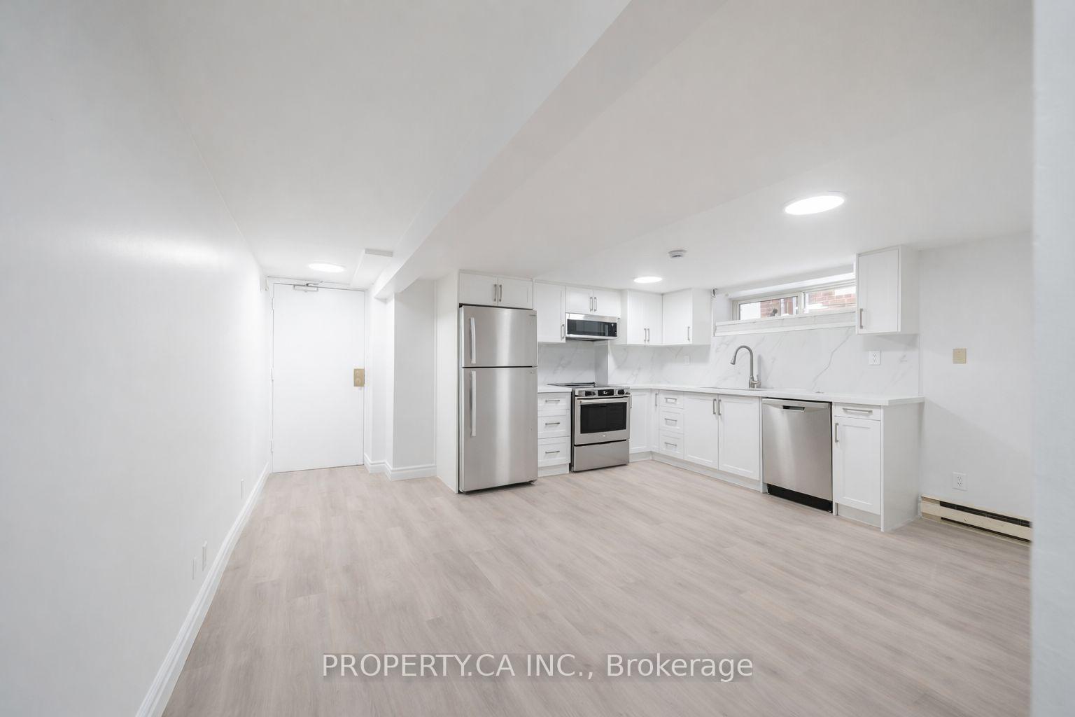 Photo 4 of Unit 5, 963 Avenue Road, Toronto, Yonge-Eglinton — HOMEH
