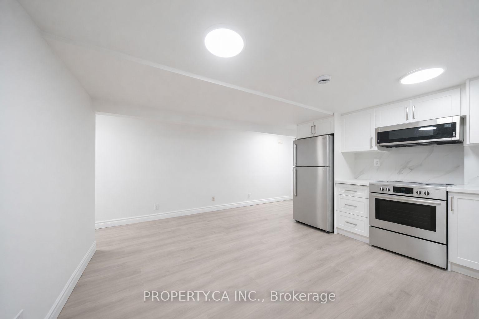 Photo 6 of Unit 5, 963 Avenue Road, Toronto, Yonge-Eglinton — HOMEH