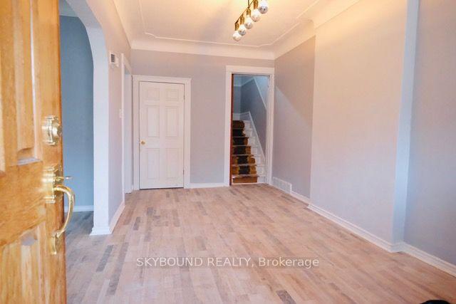 Photo 2 of 72 Somerset Avenue, Hamilton, Stipley — HOMEH