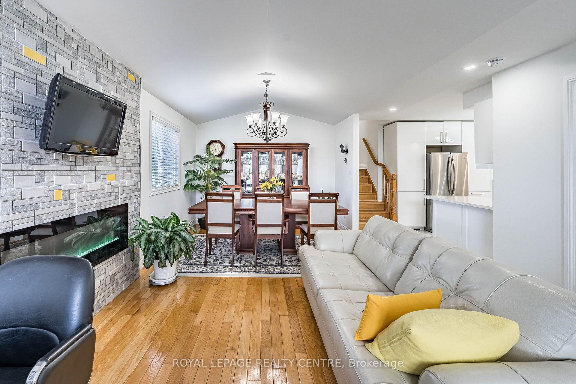 Photo 8 of 3 Vineberg Drive, Hamilton, Allison — HOMEH