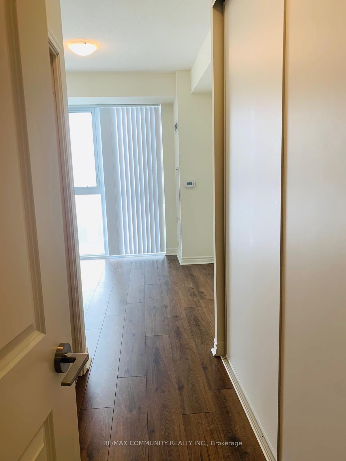 Photo 10 of Unit 1806, 349 Rathburn Road, Mississauga, City Centre — HOMEH