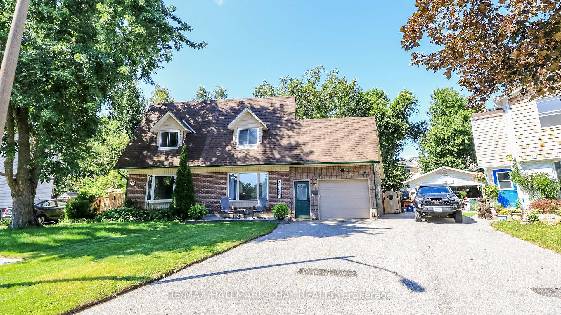 Photo 1 of 32 Wilde Place, Barrie, Letitia Heights — HOMEH