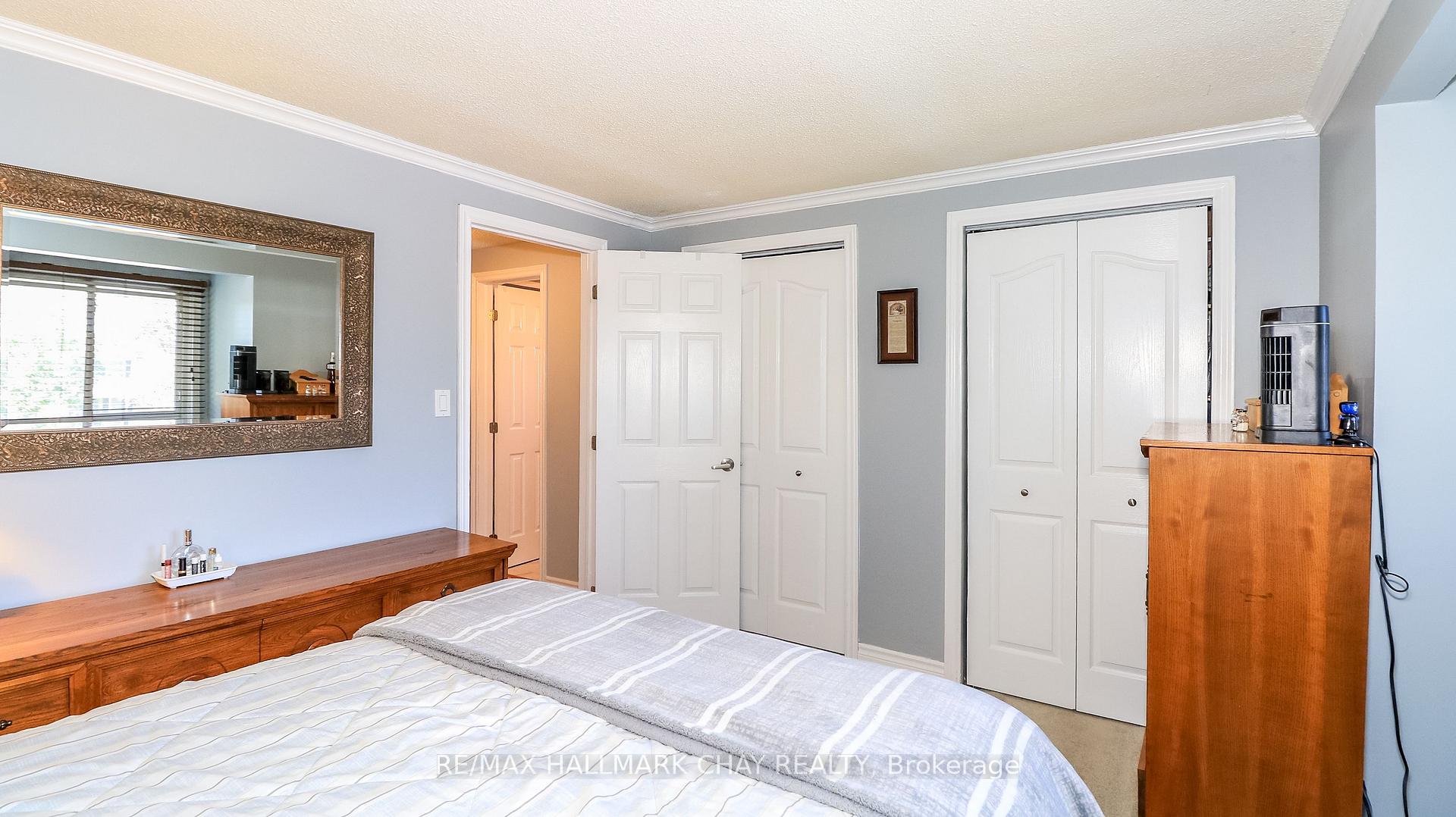 Photo 22 of 32 Wilde Place, Barrie, Letitia Heights — HOMEH
