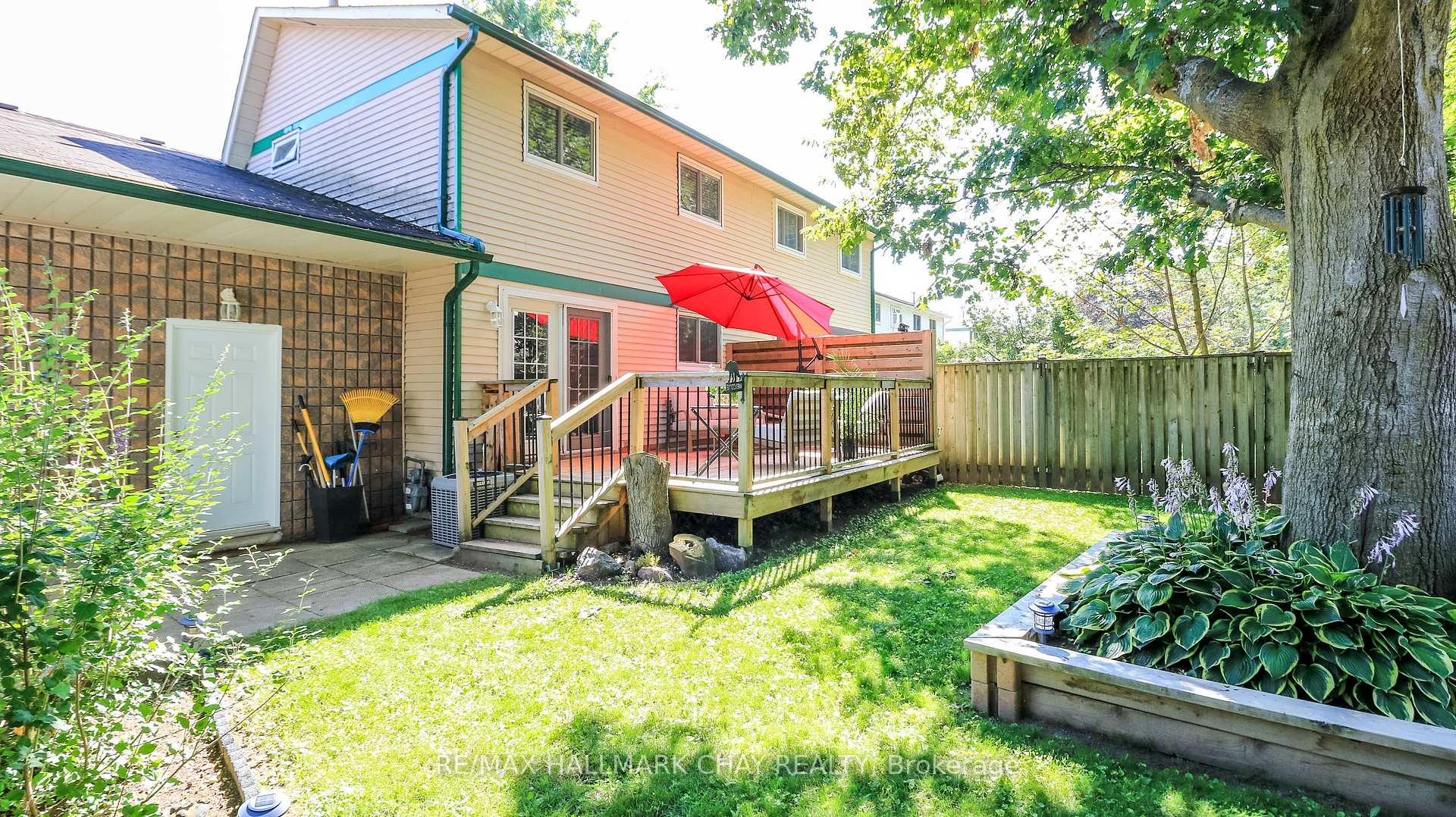 Photo 36 of 32 Wilde Place, Barrie, Letitia Heights — HOMEH